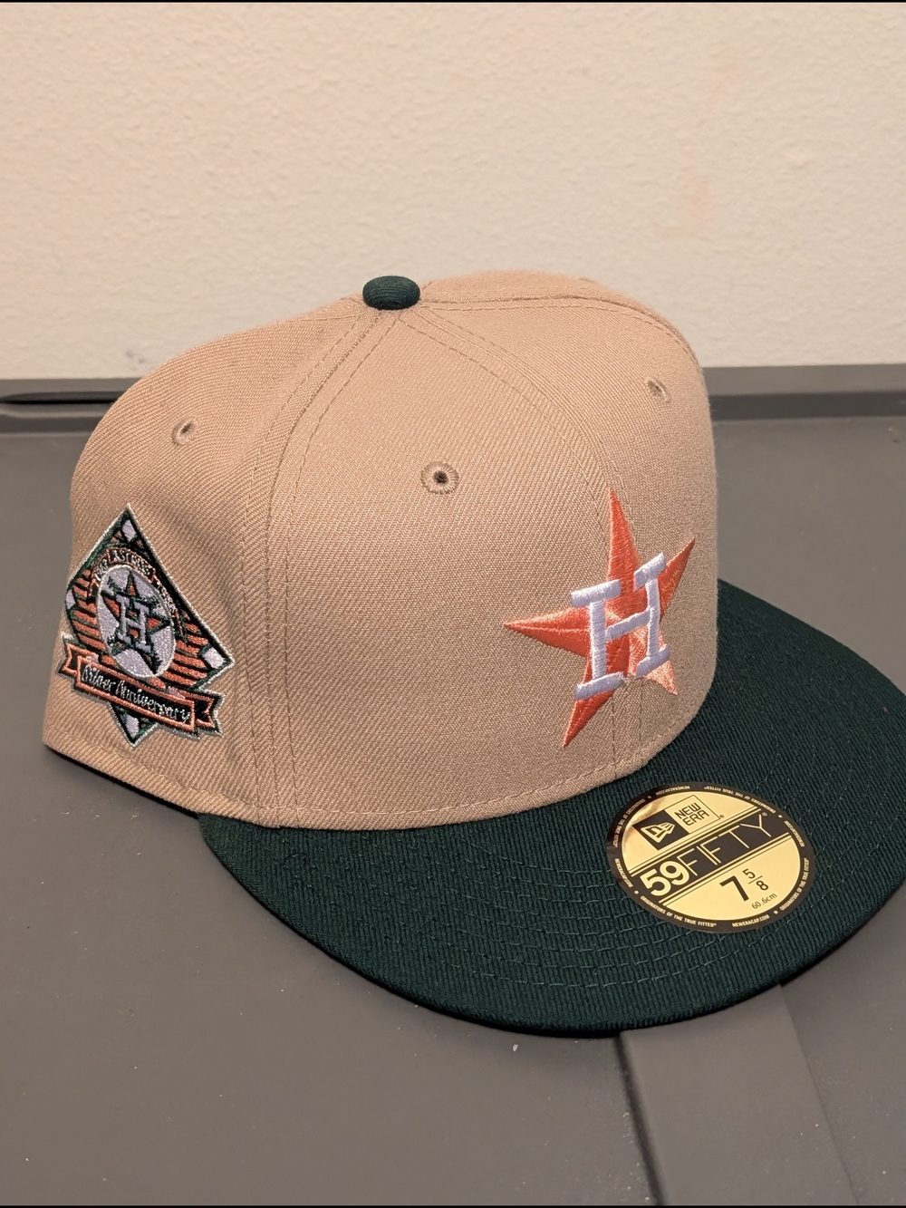 Topperzstore New Era Houston Astros Two Tone Khaki Green Brim With Peach UV